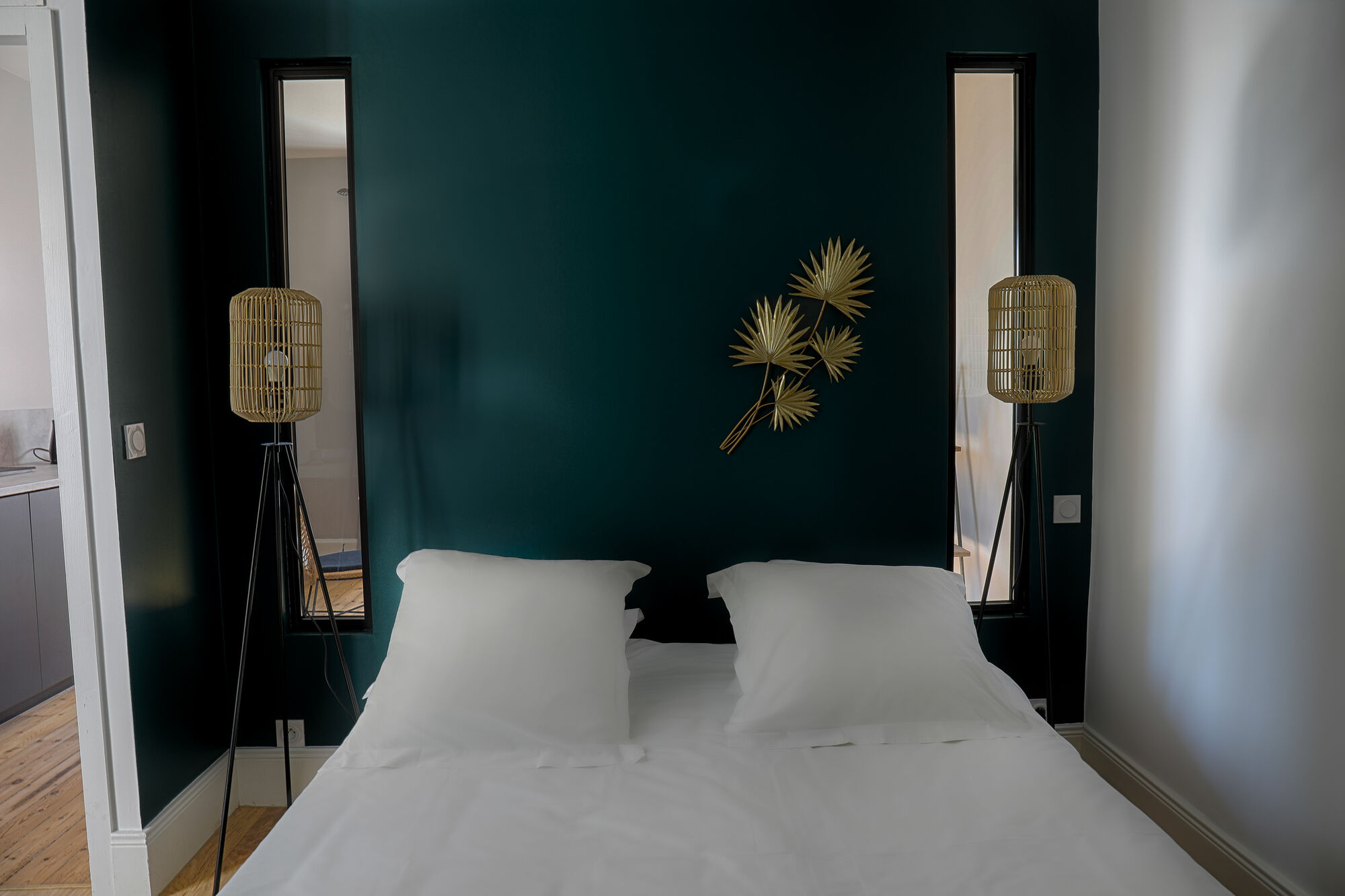 Intérieur d'une suite meublée de la demeure